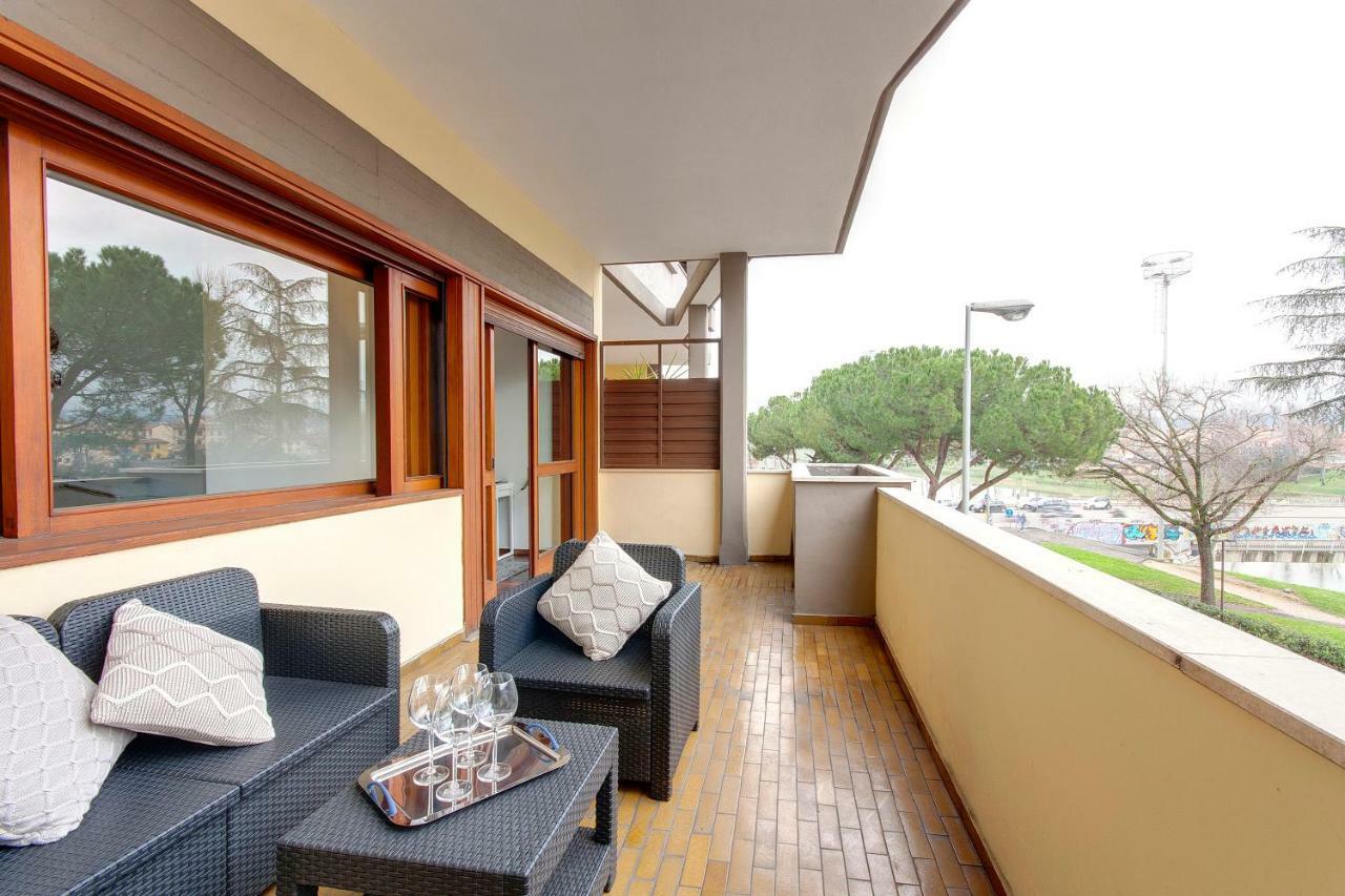 Lungarno Apartment By Mamo Florenz Exterior foto