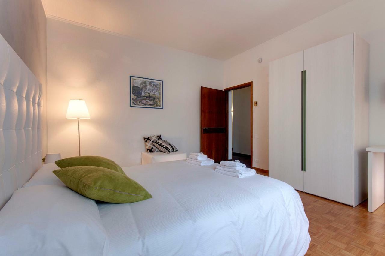 Lungarno Apartment By Mamo Florenz Exterior foto